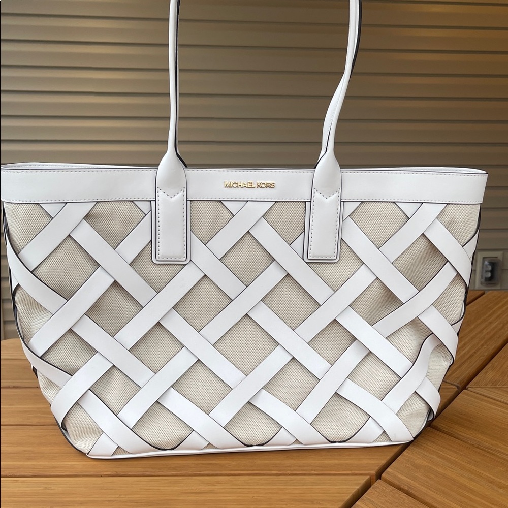 Michael Kors Sienna White Woven Large Tote